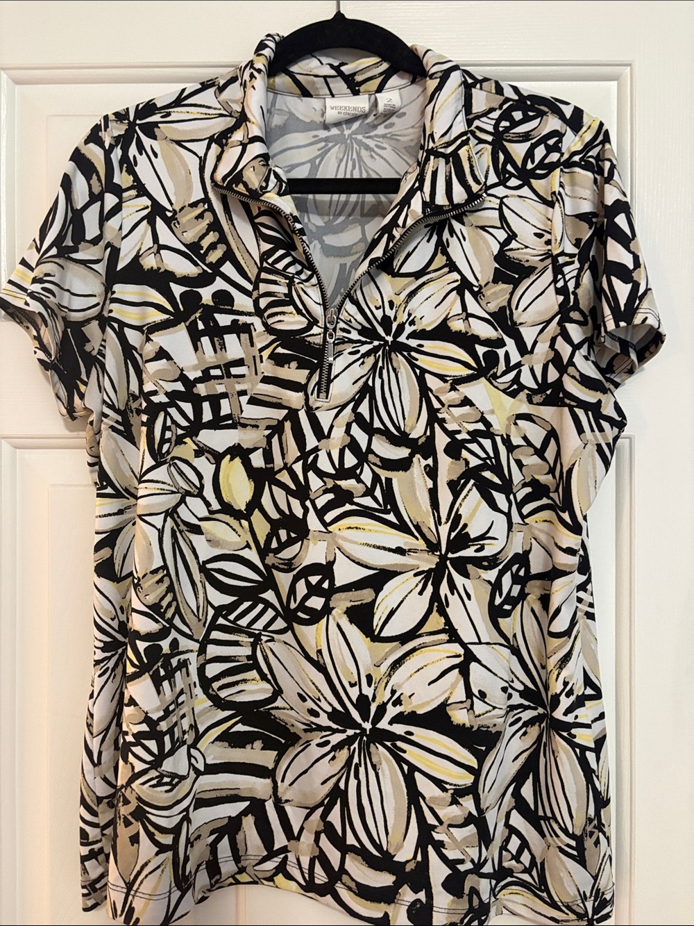 Chico's Black, White & Cream Floral Zip-Front Tunic